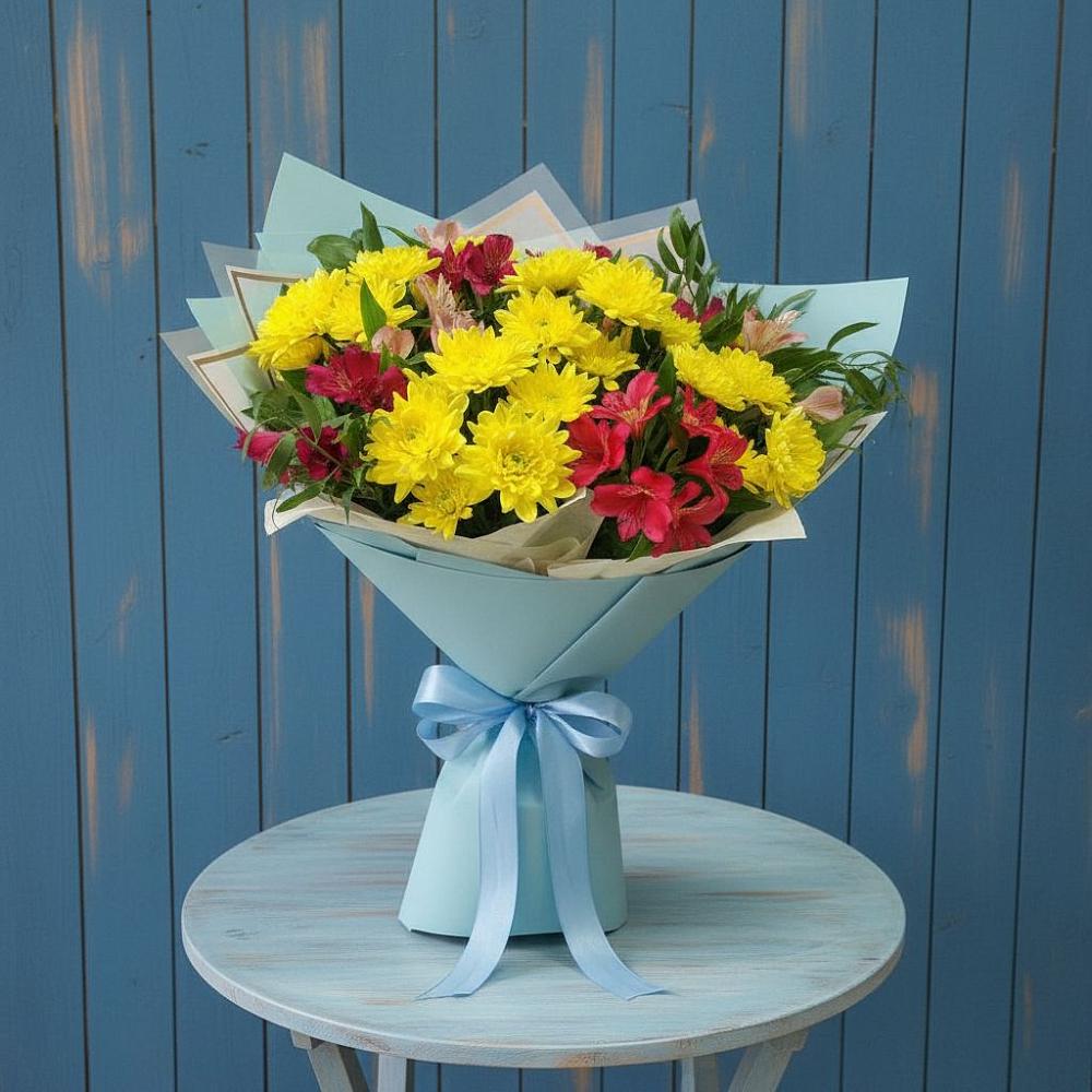 Букет цветов из: Альстромерии и Хризантемы в Томаровке