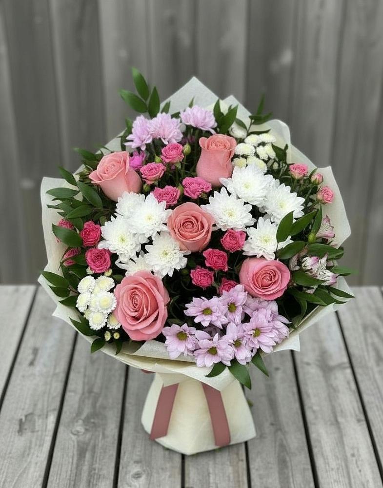 Букет цветов из: Альстромерии, Гвоздики, Розы и Хризантемы в Томаровке