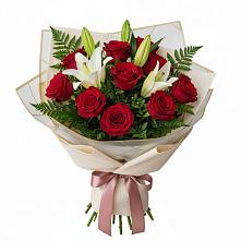 Букет цветов из:  Лилии и Розы в Томаровке