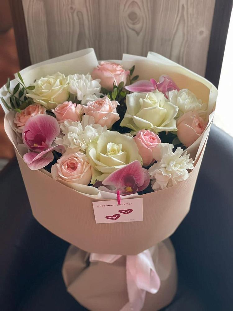 Букет цветов из: Орхидеи, Розы и Гвоздики в Томаровке