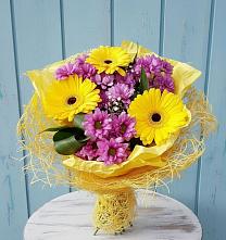 Букет цветов из:  Хризантемы и Герберы в Томаровке