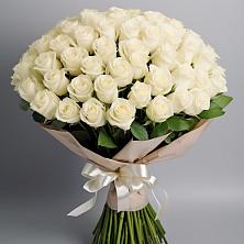Букет 101 беля роза Белоснежка в Томаровке