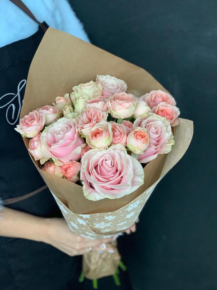 Букет цветов из: Хризантемы и Розы в Томаровке