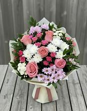 Букет цветов из:  Альстромерии, Гвоздики, Розы и Хризантемы в Томаровке