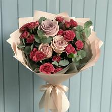 Букет цветов из:  Гвоздики и Розы в Томаровке