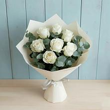 Букет Белые розы в Эвкалипте в Томаровке