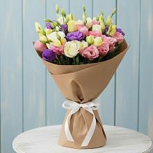 Букет цветов из:  Лизиантусы в Томаровке