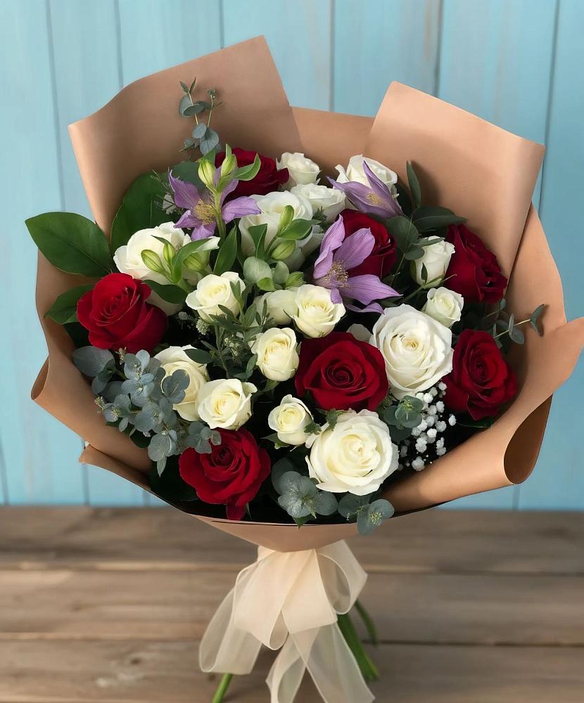 Букет цветов из: Розы и Альстромерии в Томаровке