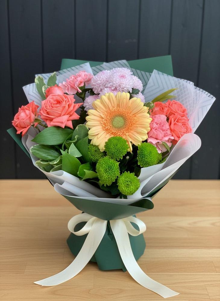 Букет цветов из: Гвоздики, Розы, Герберы и Хризантемы в Томаровке