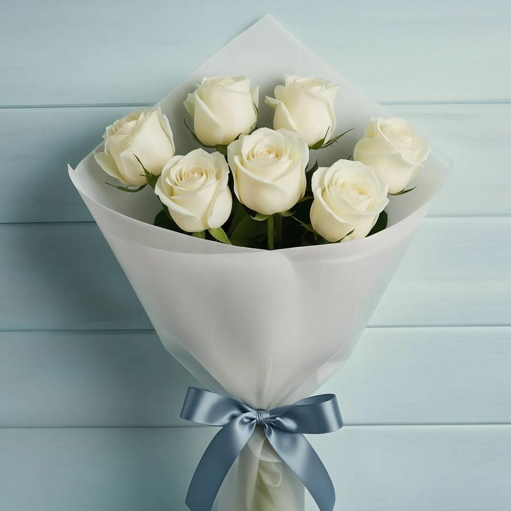 Букет 7 Белых роз Эдлесс Лав в Томаровке