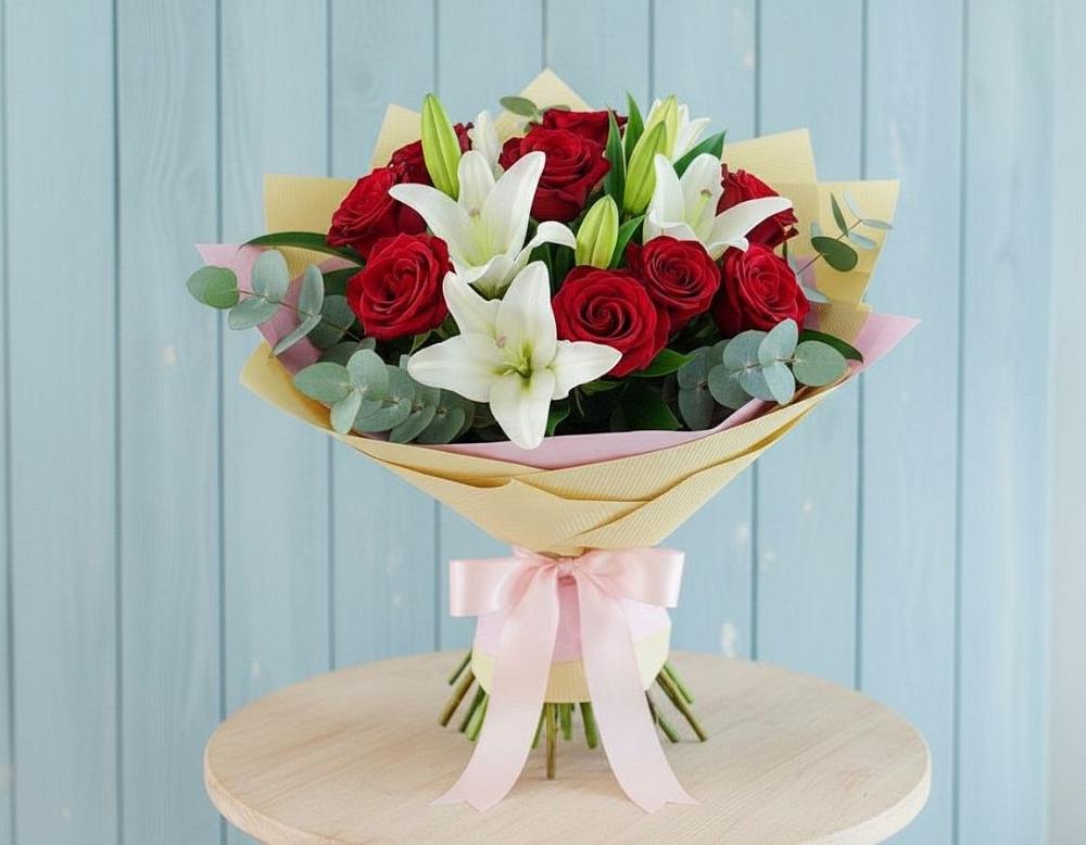 Букет цветов из: Лилии и Розы в Томаровке